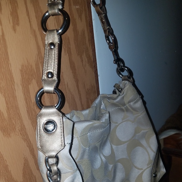 Coach purse - Picture 6 of 7